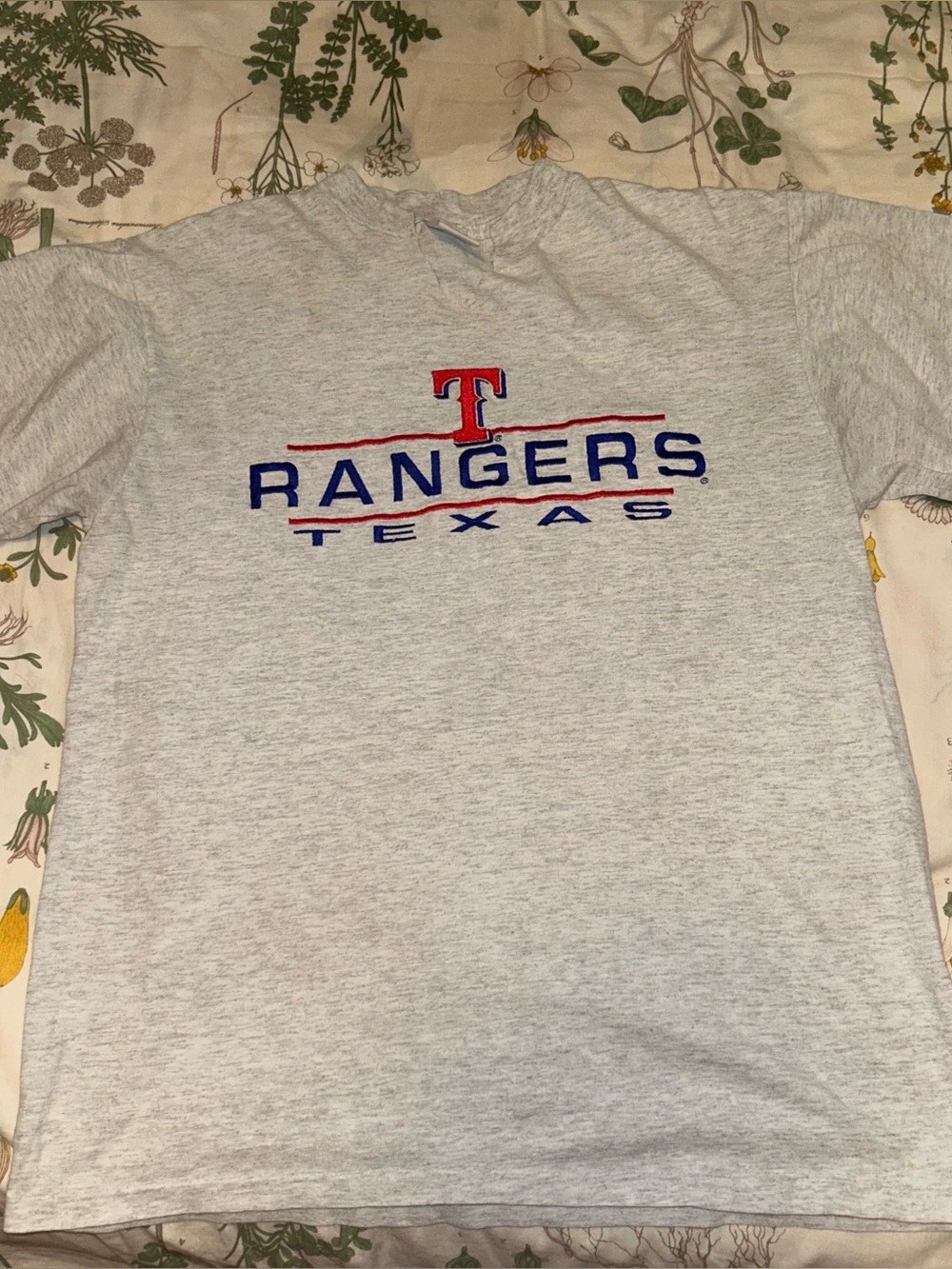 LOGO 7 Gray Tee Texas rangers shirt